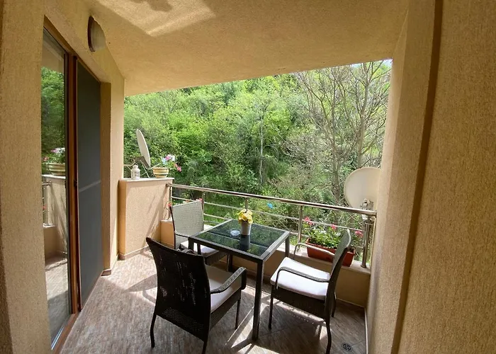 아파트 мегилукс *